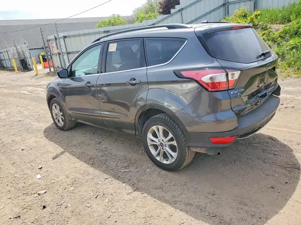 1FMCU9G95HUD08730 2017 FORD ESCAPE - Image 2