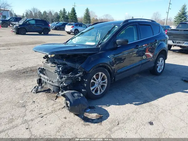1FMCU9G95HUE27863 2017 FORD ESCAPE - Image 2