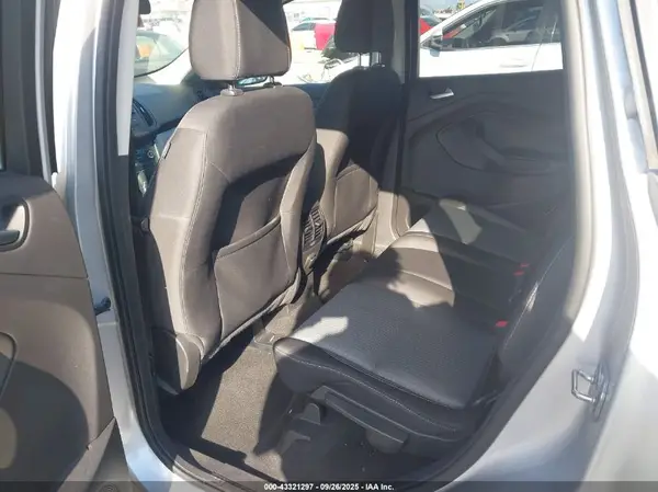 1FMCU9G95HUE29886 2017 FORD ESCAPE - Image 8