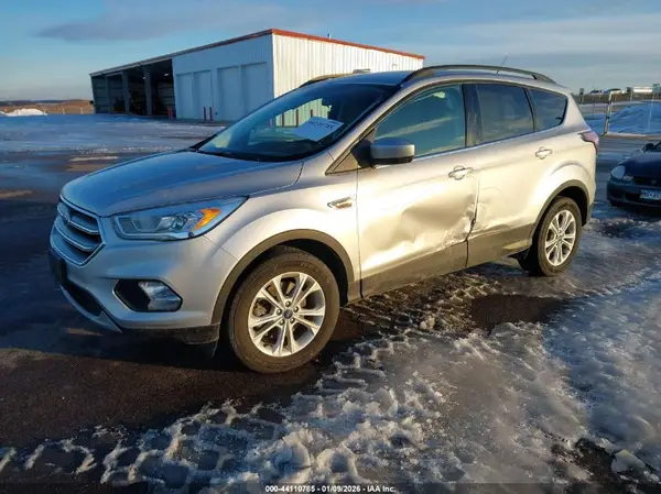 1FMCU9G95HUE36692 2017 FORD ESCAPE - Image 2