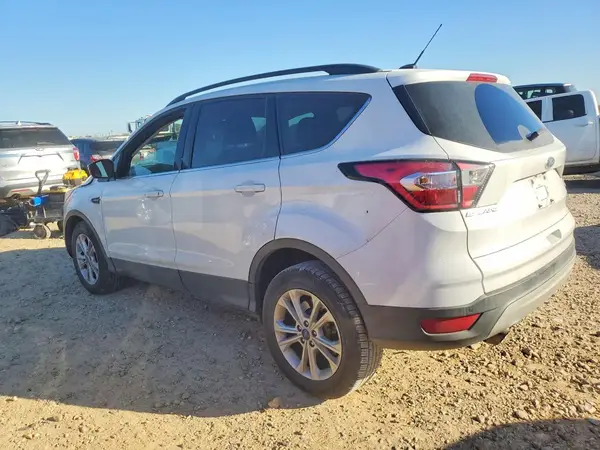 1FMCU9G95HUE61835 2017 FORD ESCAPE - Image 2