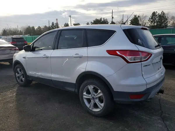 1FMCU9G96GUA10833 2016 FORD ESCAPE - Image 2