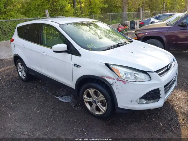 1FMCU9G96GUB42376 2016 FORD ESCAPE - Image 1