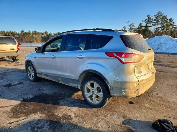 1FMCU9G96GUC16797 2016 FORD ESCAPE - Image 2