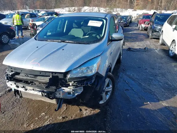 1FMCU9G96GUC17433 2016 FORD ESCAPE - Image 2