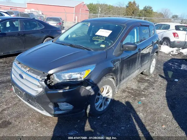 1FMCU9G96HUA11501 2017 FORD ESCAPE - Image 2
