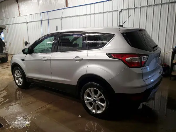 1FMCU9G96HUA24216 2017 FORD ESCAPE - Image 2