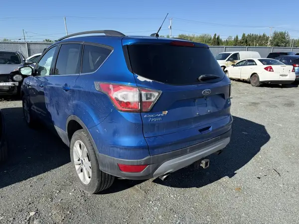1FMCU9G96HUA42697 2017 FORD ESCAPE - Image 2