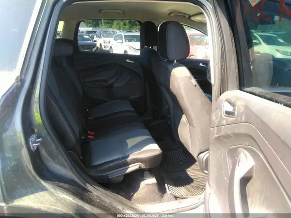 1FMCU9G96HUA74100 2017 FORD ESCAPE - Image 8