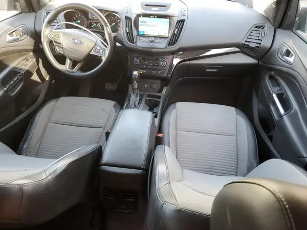 1FMCU9G96HUA94752 2017 FORD ESCAPE - Image 8