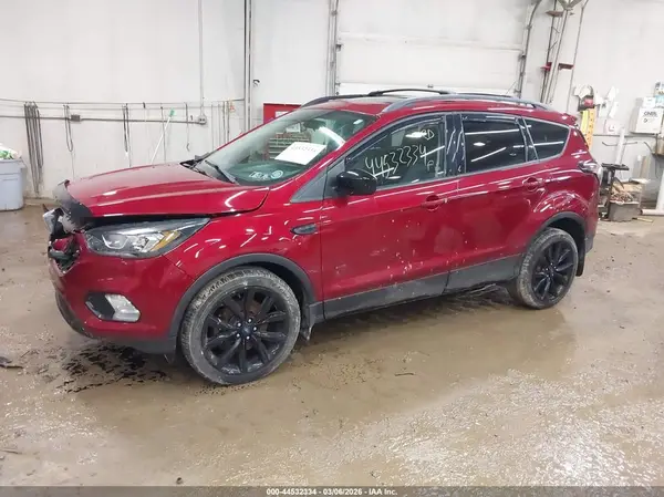 1FMCU9G96HUB76626 2017 FORD ESCAPE - Image 2
