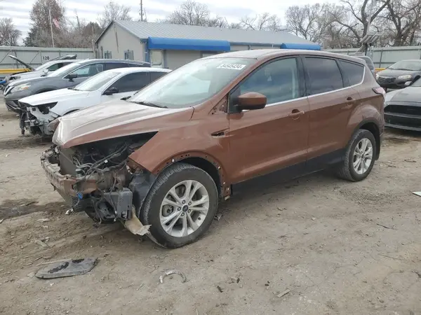 1FMCU9G96HUB81146 2017 FORD ESCAPE - Image 1