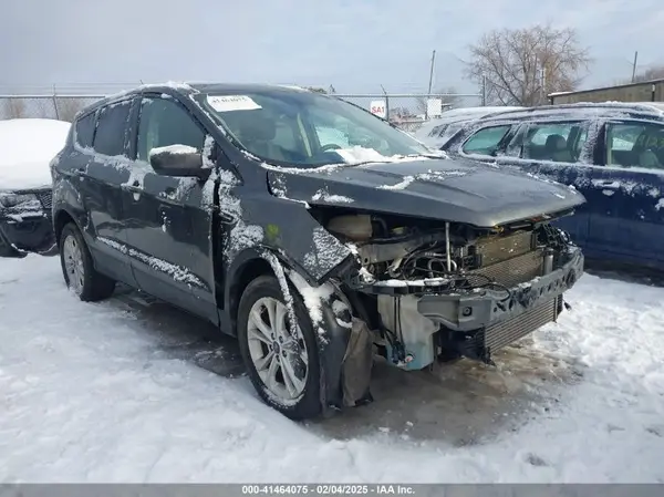 1FMCU9G96HUB85164 2017 FORD ESCAPE - Image 1