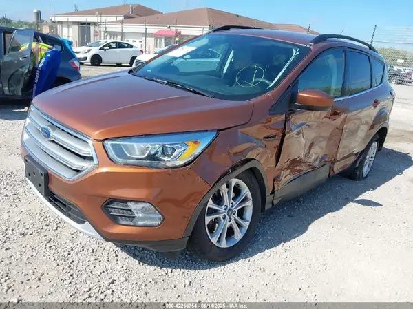1FMCU9G96HUB89473 2017 FORD ESCAPE - Image 2