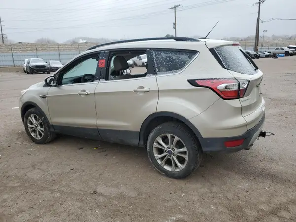 1FMCU9G96HUC01475 2017 FORD ESCAPE - Image 2