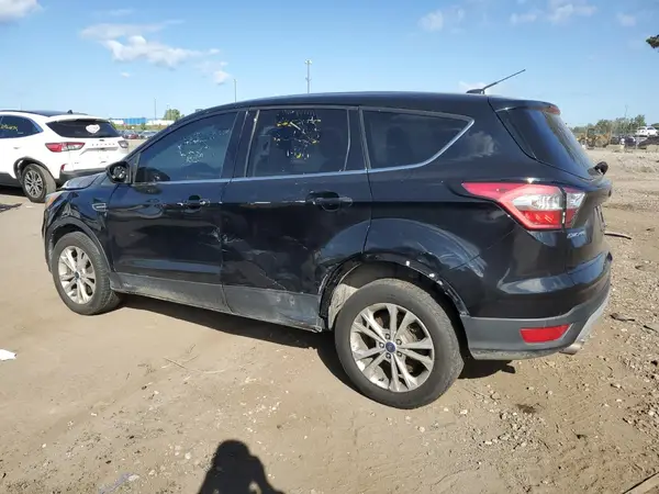 1FMCU9G96HUC03646 2017 FORD ESCAPE - Image 2