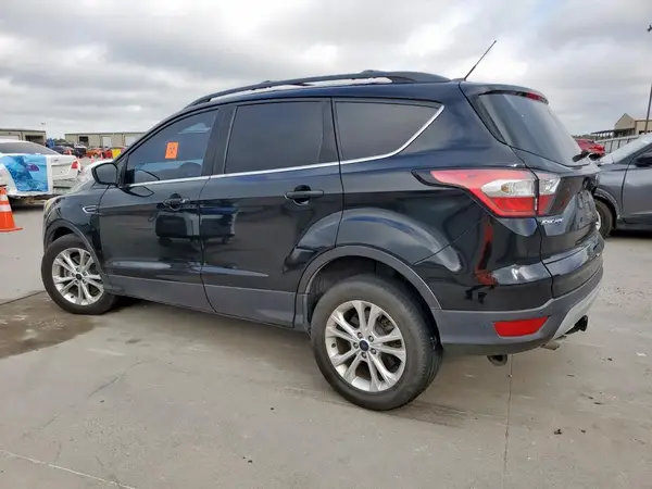 1FMCU9G96HUC17613 2017 FORD ESCAPE - Image 2