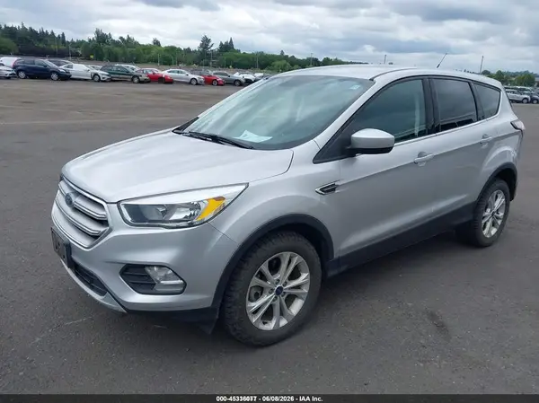 1FMCU9G96HUC35996 2017 FORD ESCAPE - Image 2