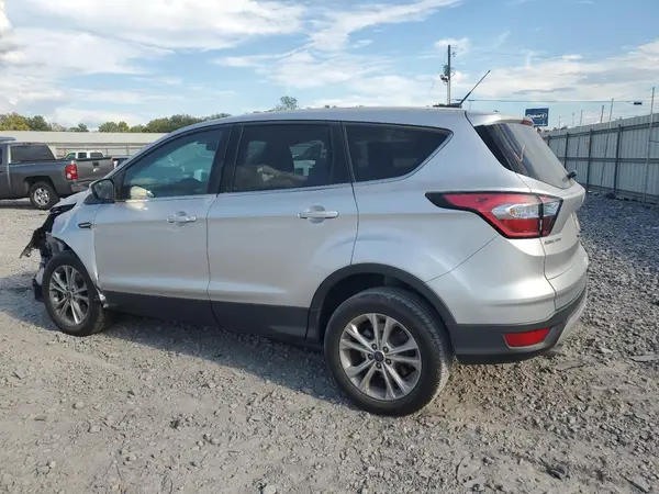 1FMCU9G96HUC52944 2017 FORD ESCAPE - Image 2