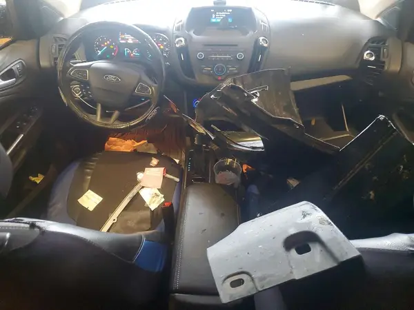 1FMCU9G96HUC52958 2017 FORD ESCAPE - Image 8