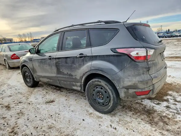 1FMCU9G96HUC68786 2017 FORD ESCAPE - Image 2