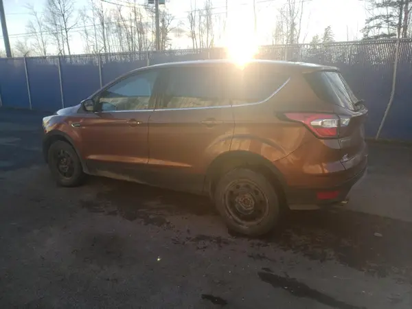 1FMCU9G96HUD30686 2017 FORD ESCAPE - Image 2