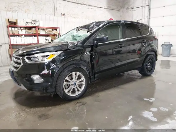 1FMCU9G96HUD43387 2017 FORD ESCAPE - Image 2