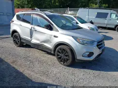1FMCU9G96HUD50940 2017 FORD ESCAPE