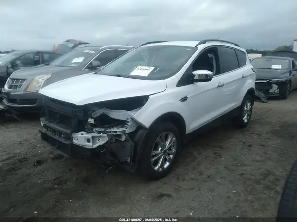 1FMCU9G96HUE11624 2017 FORD ESCAPE - Image 2
