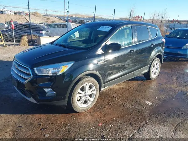 1FMCU9G96HUF10993 2017 FORD ESCAPE - Image 2