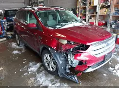 1FMCU9G96JUB49156 2018 FORD ESCAPE