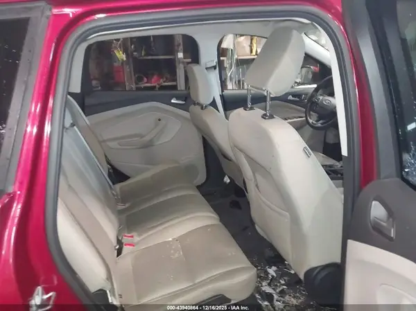 1FMCU9G96JUB49156 2018 FORD ESCAPE - Image 8
