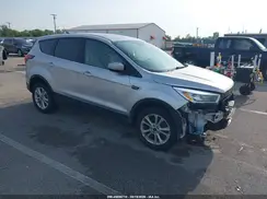 1FMCU9G96KUC08613 2019 FORD ESCAPE