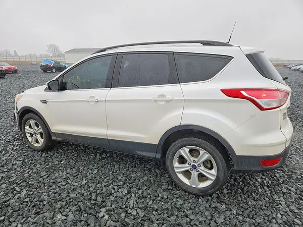 1FMCU9G97GUB26283 2016 FORD ESCAPE - Image 2