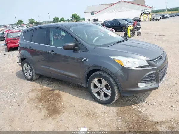 1FMCU9G97GUB85964 2016 FORD ESCAPE - Image 1