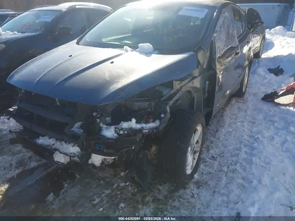 1FMCU9G97GUC46648 2016 FORD ESCAPE - Image 2