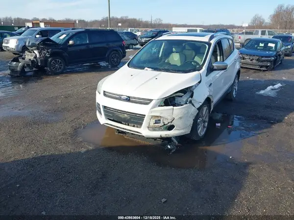 1FMCU9G97GUC50019 2016 FORD ESCAPE - Image 2