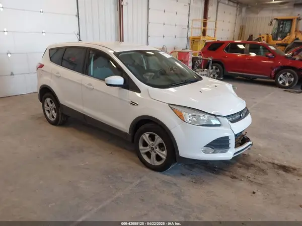 1FMCU9G97GUC76913 2016 FORD ESCAPE - Image 1