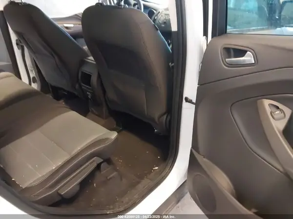 1FMCU9G97GUC76913 2016 FORD ESCAPE - Image 8