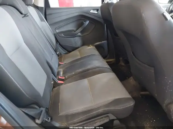 1FMCU9G97HUA05884 2017 FORD ESCAPE - Image 8