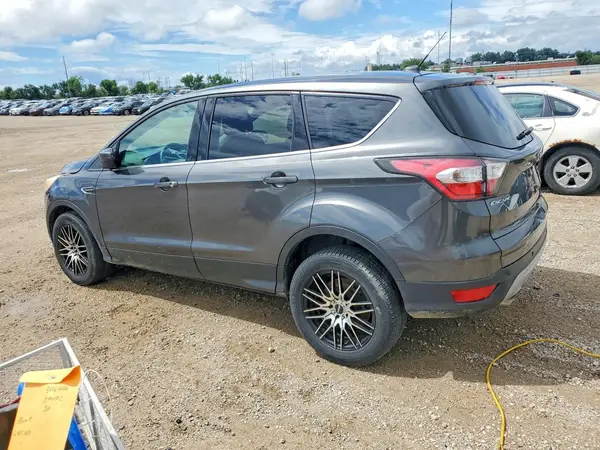 1FMCU9G97HUA24953 2017 FORD ESCAPE - Image 2