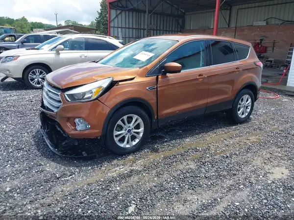 1FMCU9G97HUA39744 2017 FORD ESCAPE - Image 2