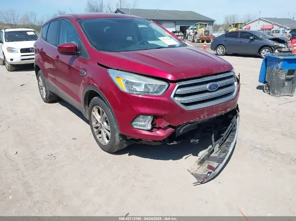 1FMCU9G97HUA62893 2017 FORD ESCAPE - Image 1
