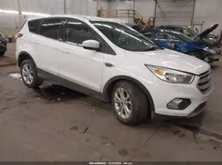 1FMCU9G97HUA69620 2017 FORD ESCAPE