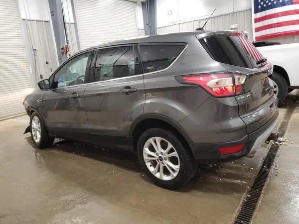 1FMCU9G97HUA94131 2017 FORD ESCAPE - Image 2