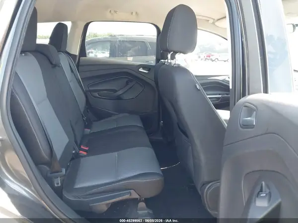 1FMCU9G97HUA95568 2017 FORD ESCAPE - Image 8