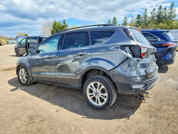 1FMCU9G97HUB31548 2017 FORD ESCAPE - Image 2