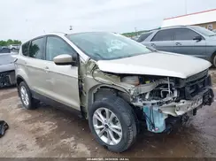 1FMCU9G97HUB43019 2017 FORD ESCAPE