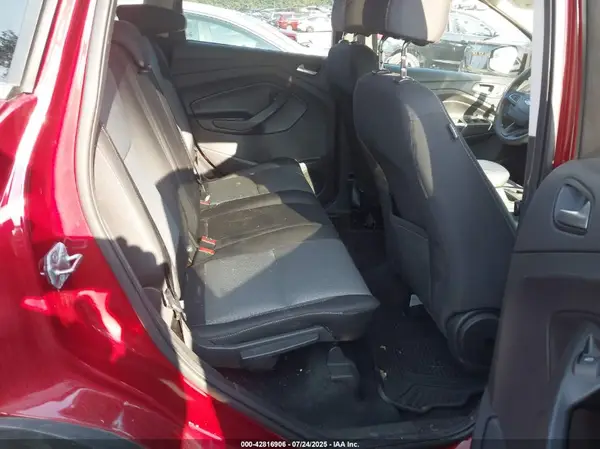 1FMCU9G97HUB65649 2017 FORD ESCAPE - Image 8