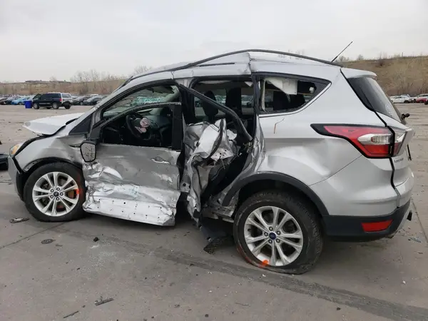 1FMCU9G97HUB66820 2017 FORD ESCAPE - Image 2